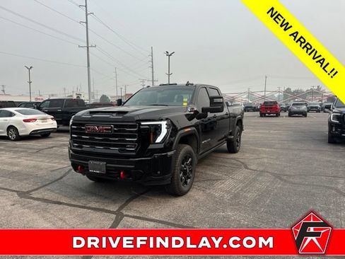 Used 2025 GMC Sierra 2500 AT4 w/ AT4 Premium Plus Package AWD/4WD image 1