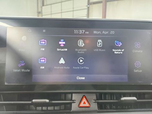 Used 2024 Kia Sportage EX AWD/4WD image 25