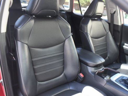Used 2024 Toyota RAV4 Limited w/ Advanced Technology Package AWD/4WD image 27