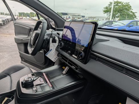 New 2026 Subaru Solterra AWD/4WD image 29