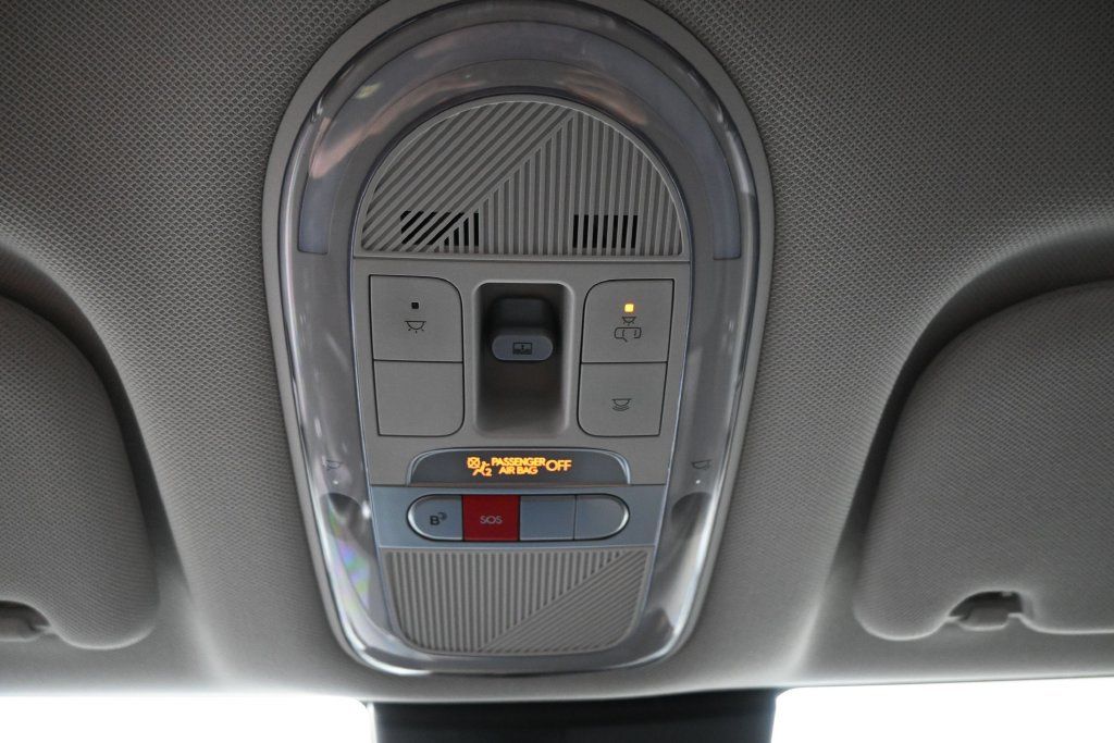 Used 2024 Hyundai Ioniq 5 Limited AWD/4WD image 24