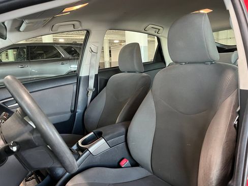 Used 2013 Toyota Prius Two FWD image 13