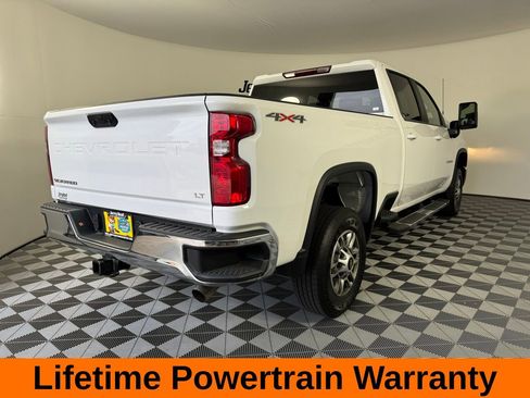 Used 2024 Chevrolet Silverado 2500 LT image 8