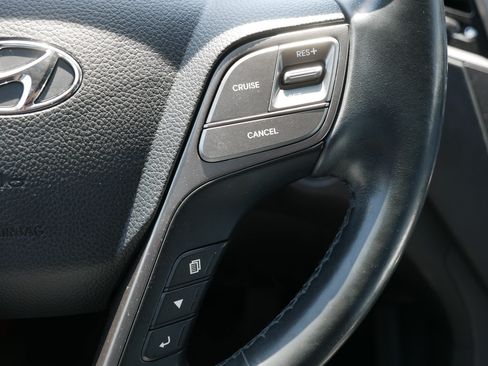 Used 2018 Hyundai Santa Fe Sport AWD/4WD image 30
