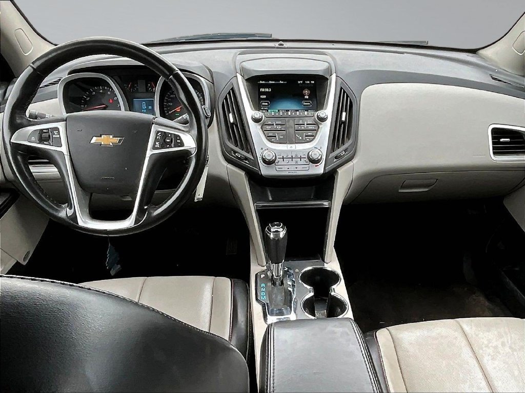 Used 2016 Chevrolet Equinox LTZ w/ Enhanced Convenience Package AWD/4WD image 9