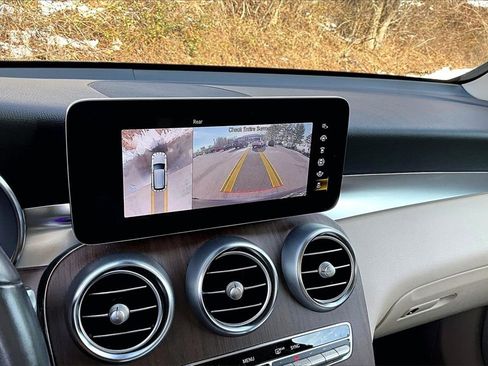 Certified 2022 Mercedes-Benz GLC 300 4MATIC image 23