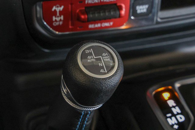 Used 2022 Jeep Wrangler Unlimited Rubicon 4xe w/ Steel Bumper Group AWD/4WD image 23