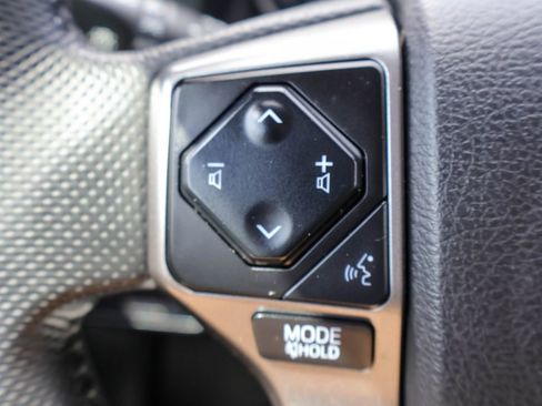 Used 2023 Toyota Tacoma SR5 RWD image 13
