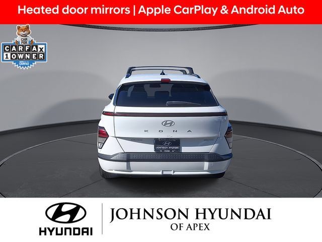 Certified 2025 Hyundai Kona SEL FWD image 8