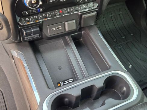 Certified 2020 GMC Sierra 1500 Denali w/ Denali Ultimate Package image 21