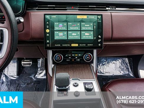 Used 2023 Land Rover Range Rover SE image 39