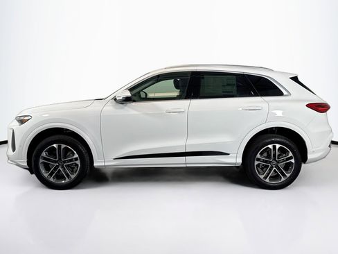 New 2025 Audi Q5 Premium image 8