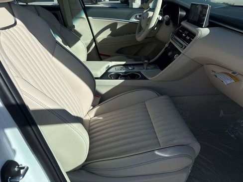 New 2026 Genesis G70 2.5T Prestige image 13