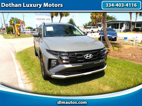 Used 2025 Hyundai Tucson SEL AWD/4WD image 1