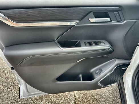 New 2026 GMC Acadia Elevation w/ Elevation Premium Package AWD/4WD image 21