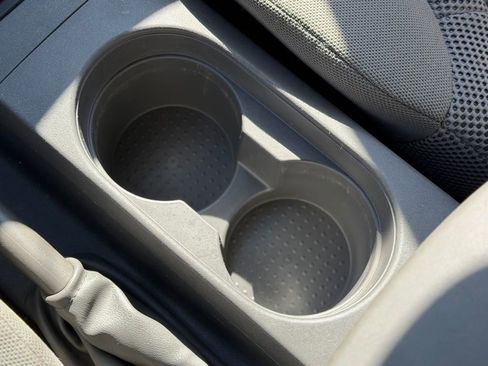 Used 2017 Nissan Frontier SV image 17