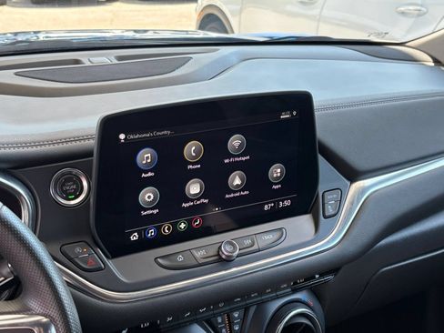 Used 2025 Chevrolet Blazer LT FWD image 20