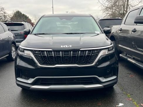 Certified 2024 Kia Carnival LX image 1