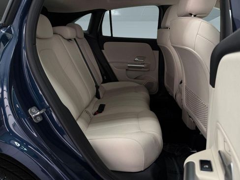Certified 2023 Mercedes-Benz GLA 250 image 23