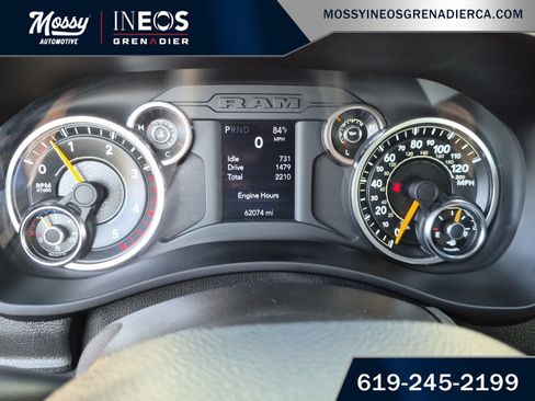 Used 2022 RAM 2500 Tradesman w/ Chrome Appearance Group RWD image 18