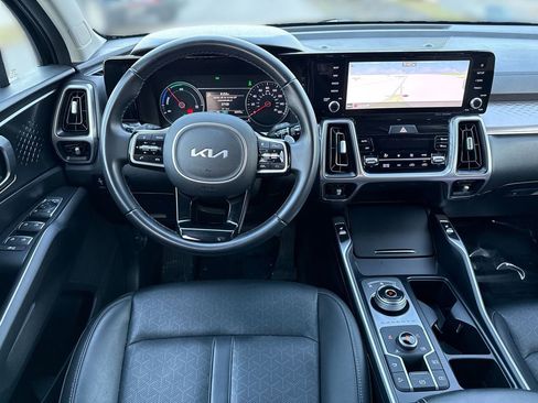 Used 2022 Kia Sorento S image 21
