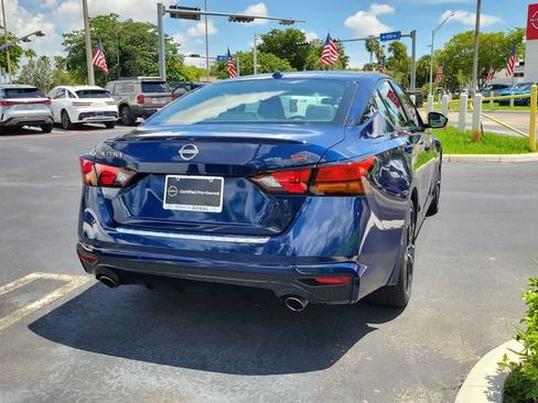 Used 2023 Nissan Altima 2.5 SR FWD image 4