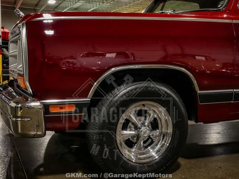 Used 1989 Dodge D/W Truck 150 image 35