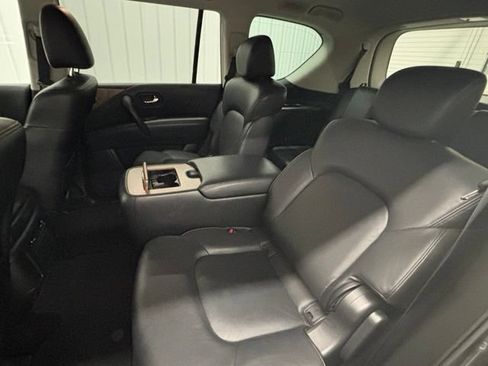 Used 2023 Nissan Armada SL w/ Captain's Chairs Package RWD image 13