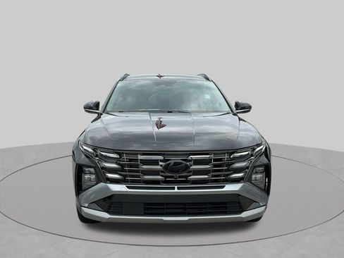 Used 2025 Hyundai Tucson Limited FWD image 27