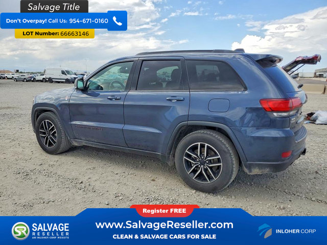 Used 2021 Jeep Grand Cherokee Trailhawk w/ Trailhawk Luxury Group AWD/4WD image 3