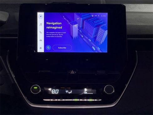 Used 2024 Toyota Corolla LE image 21