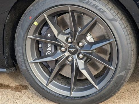 New 2026 Ford Mustang Dark Horse image 9