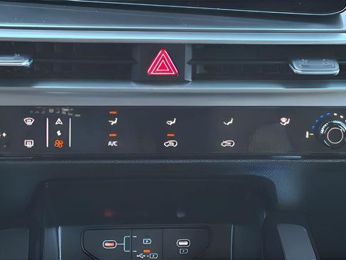 New 2026 Kia Sorento LX image 21