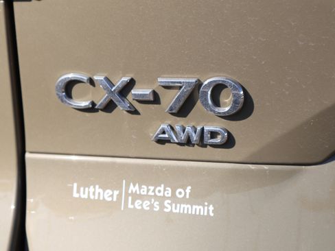 Certified 2025 MAZDA CX-70 Plug-In Hybrid w/ Premium Pkg image 19