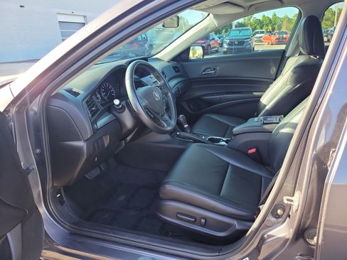 Used 2018 Acura ILX FWD image 15