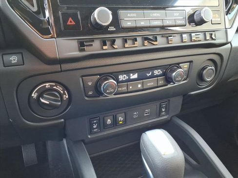 New 2026 Nissan Frontier SV image 12