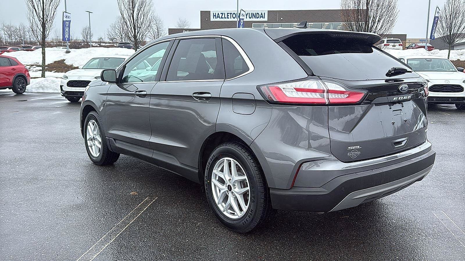 Used 2024 Ford Edge SEL AWD/4WD image 10