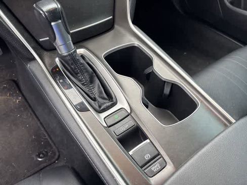 Used 2021 Honda Accord EX-L image 18