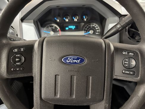 Used 2015 Ford F350 XL w/ Power Equipment Group image 18