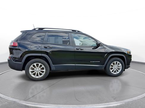 Used 2022 Jeep Cherokee Latitude Lux w/ Sun & Sound Group AWD/4WD image 8