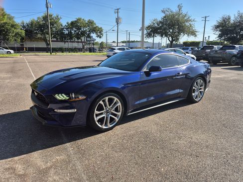 Used 2020 Ford Mustang Premium w/ Equipment Group 201A RWD image 1