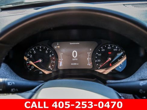 Used 2024 Jeep Compass Latitude AWD/4WD image 35