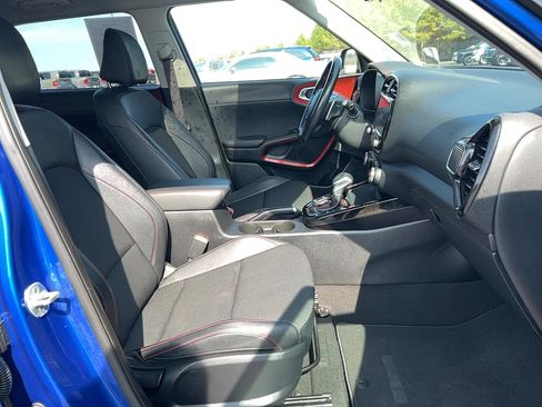 Used 2022 Kia Soul Turbo image 24