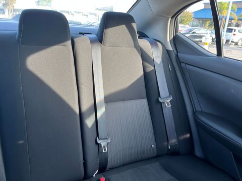 Used 2025 Nissan Sentra SV image 37