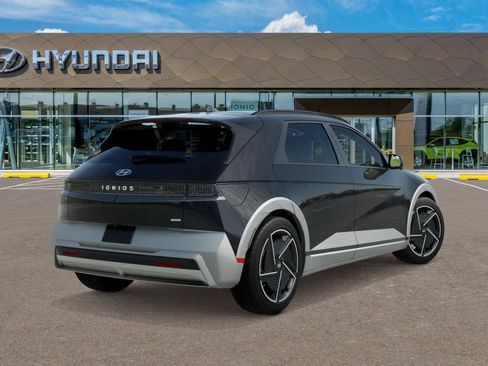 New 2026 Hyundai Ioniq 5 Limited AWD/4WD image 4