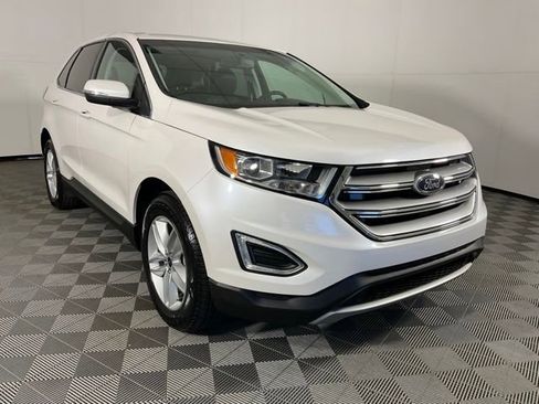 Used 2016 Ford Edge SEL w/ Equipment Group 201A AWD/4WD image 3