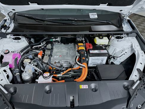 New 2026 Toyota C-HR AWD/4WD image 30