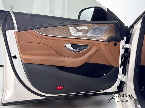 Used 2021 Mercedes-Benz AMG GT 43 w/ Driver Assistance Package image 22