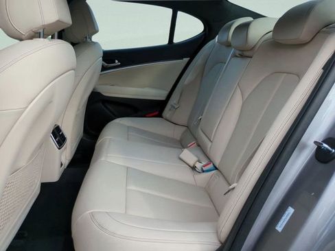 New 2026 Genesis G70 2.5T image 12