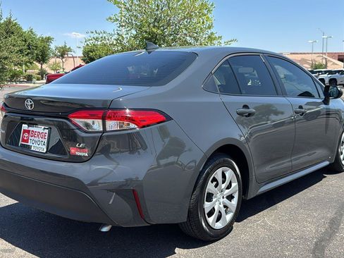 Used 2025 Toyota Corolla LE FWD image 9